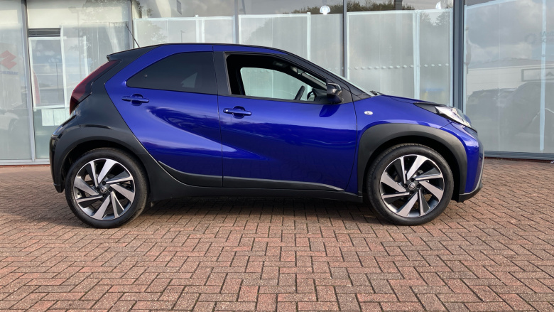 Toyota Aygo X 1.0 VVT-i Edge 5dr Petrol Hatchback